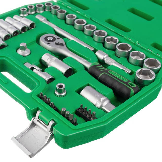 

Набор инструментов 3/8", 39 ед. INTERTOOL ET-6039SP
