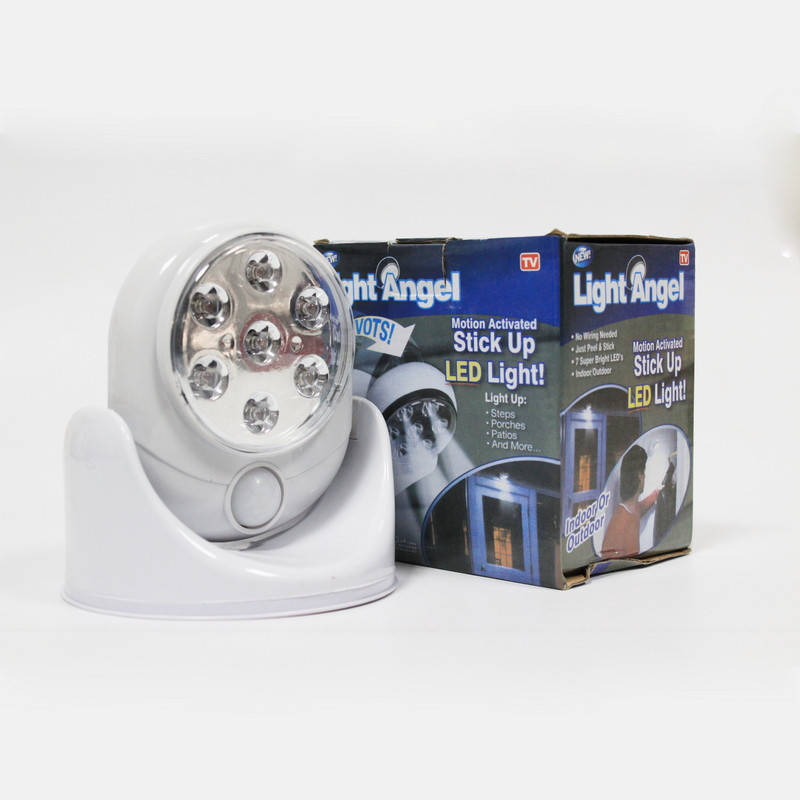 

Светильник фонарь с датчиком Движения Led Light Angel на Батарейках