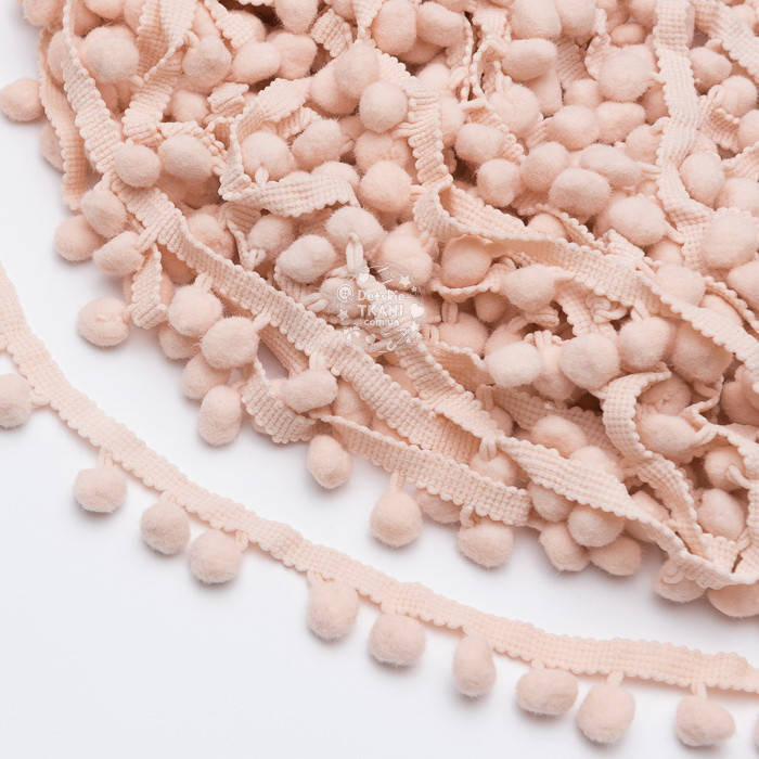 

Тесьма с редкими помпонами 10 мм бежево-пудрового цвета, Бежевый