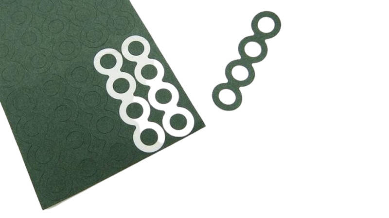 

Бумажная изоляция на плюс четырех аккумуляторов Li-Ion 18650 5шт (14469)