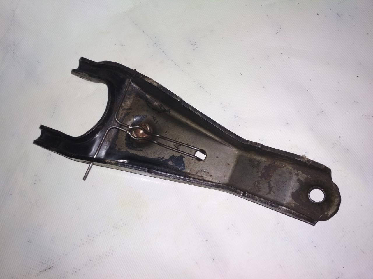 

Вилка сцепления mazda 626 GD 1987-91