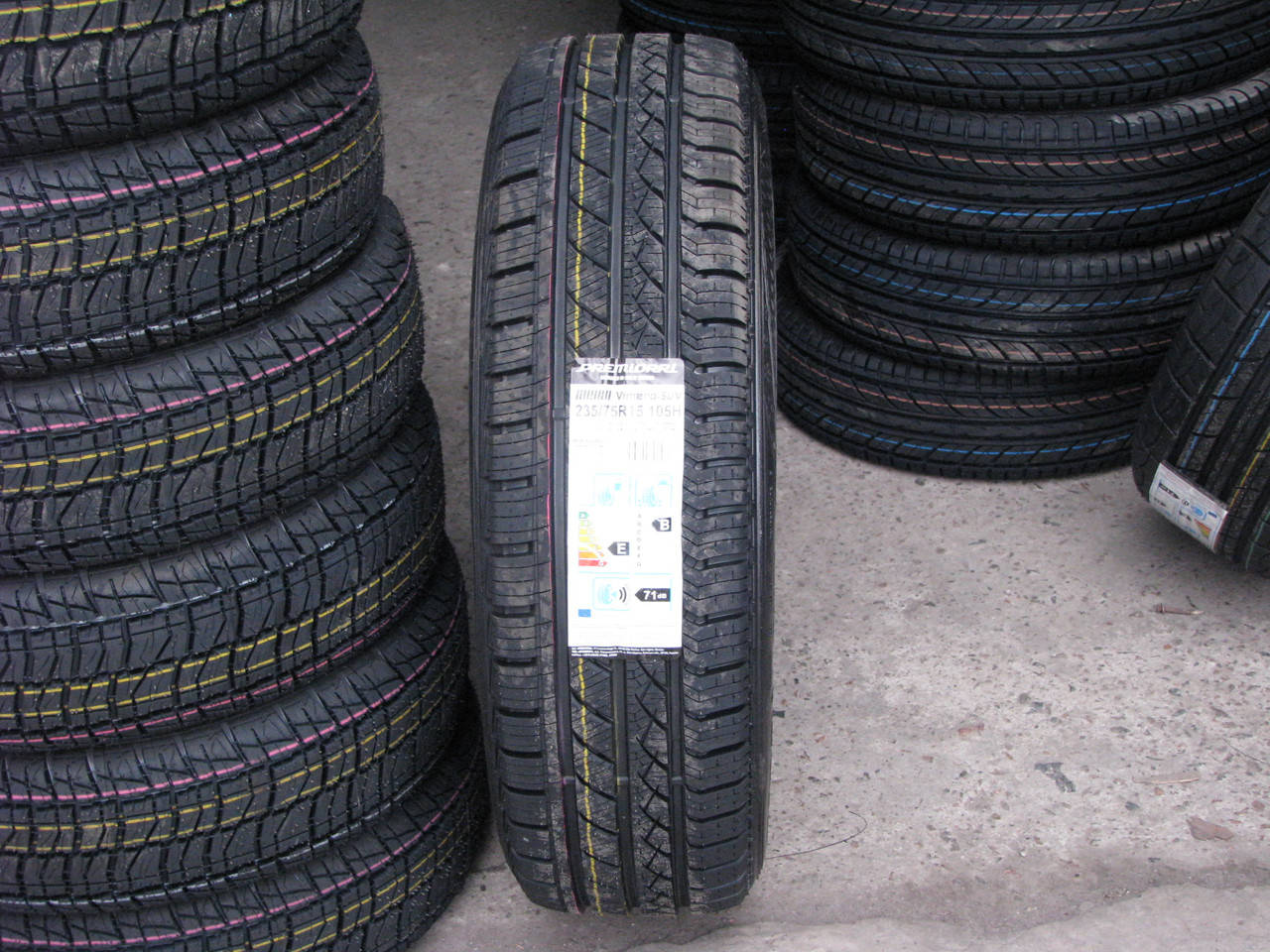 

Шины 235/75R15 PREMIORRI Vimero-SUV, 105H всесезонные
