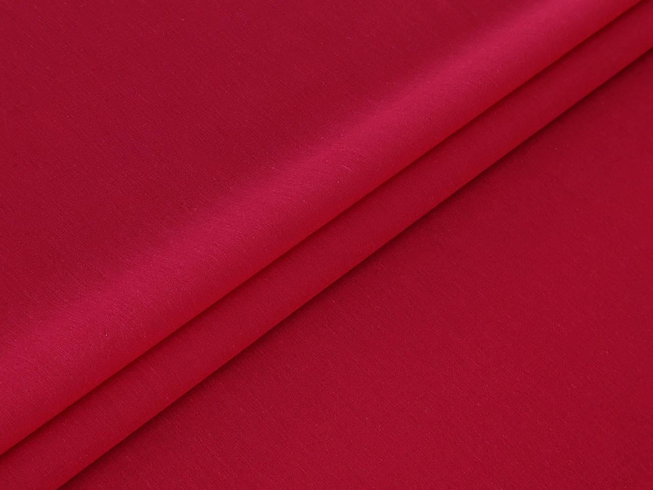 

Батист, красный