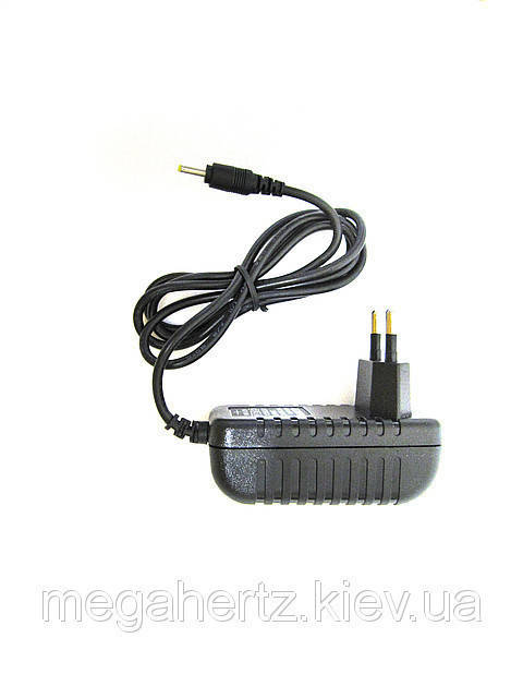 

Зарядное устройство для планшета 5V 2A 2.5*0.7mm