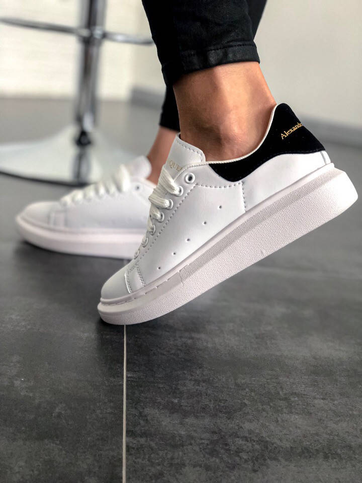 

Женские кроссовки Alexander McQueen 40