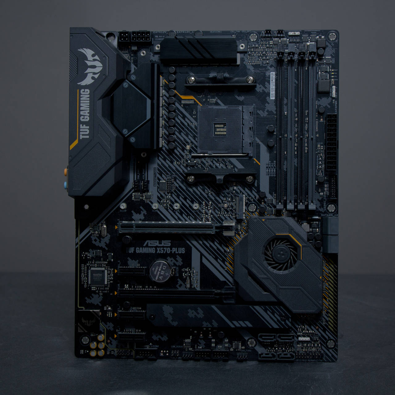 

Материнская плата ASUS X570-Plus TUF Gaming Socket AM4 (X570-PLUS-TUF-GAMING) Б/У