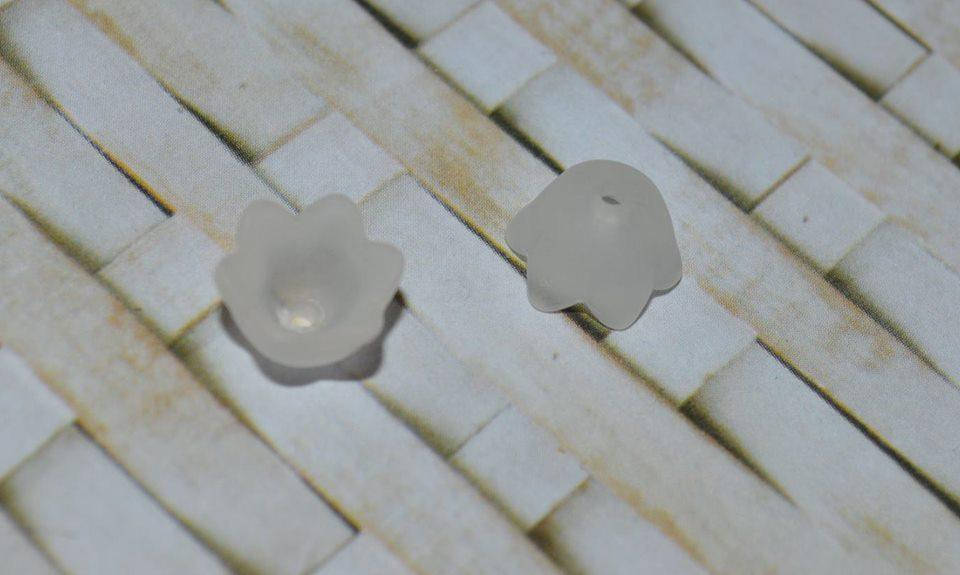 

Цветок ландша белый 10 на 9 мм