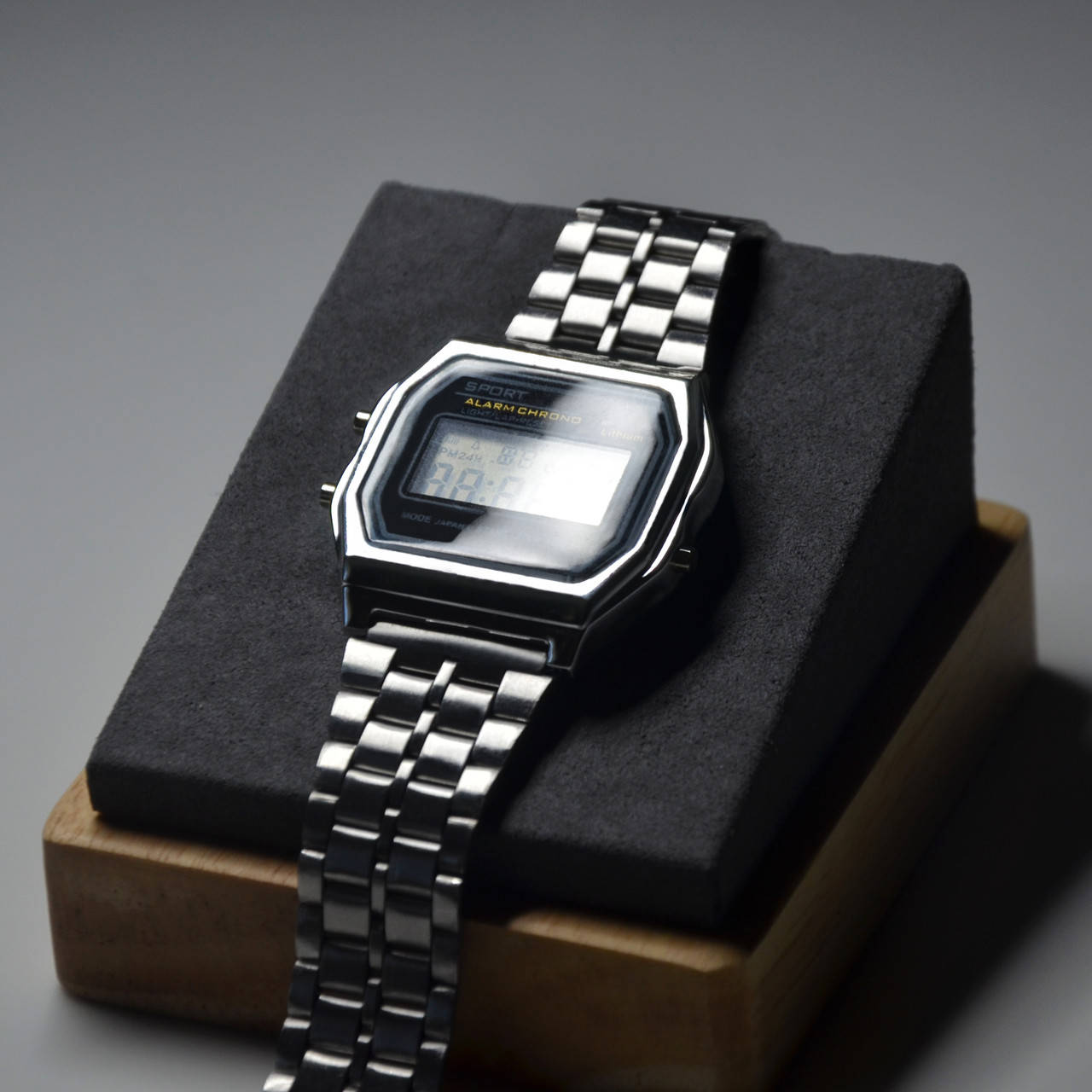 

Мужские Электронные Наручные Ретро Часы в стиле Casio
