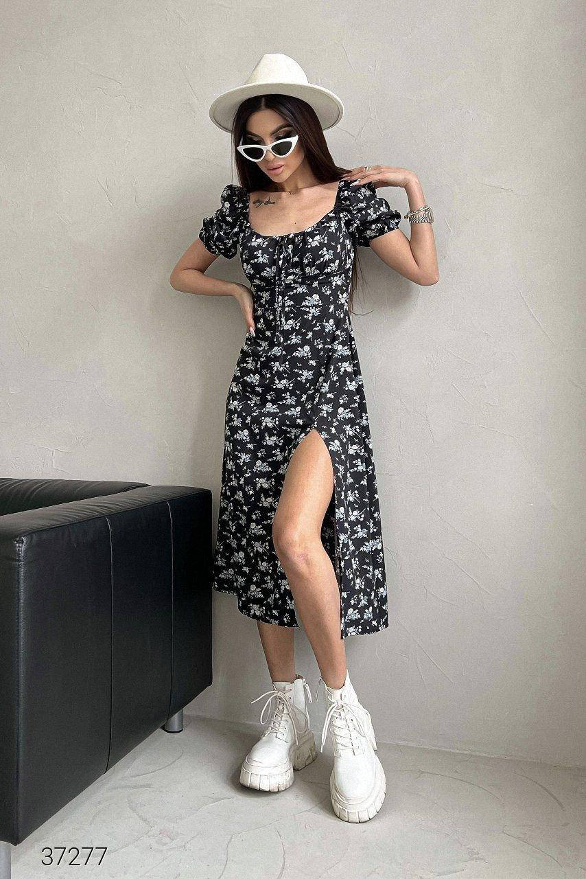 

Женское летнее черное платье с разрезом 44