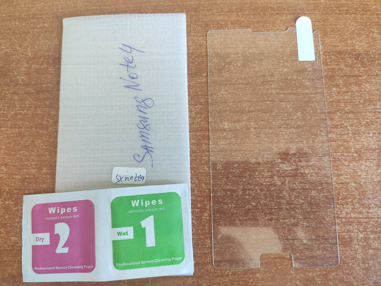 

Защитное стекло Samsung Galaxy Note 4