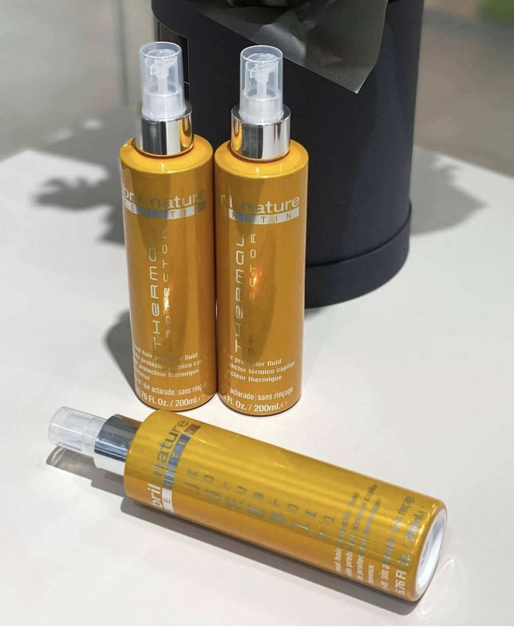 

Термозащита для волос Abril et Nature Thermal Protector 200мл.