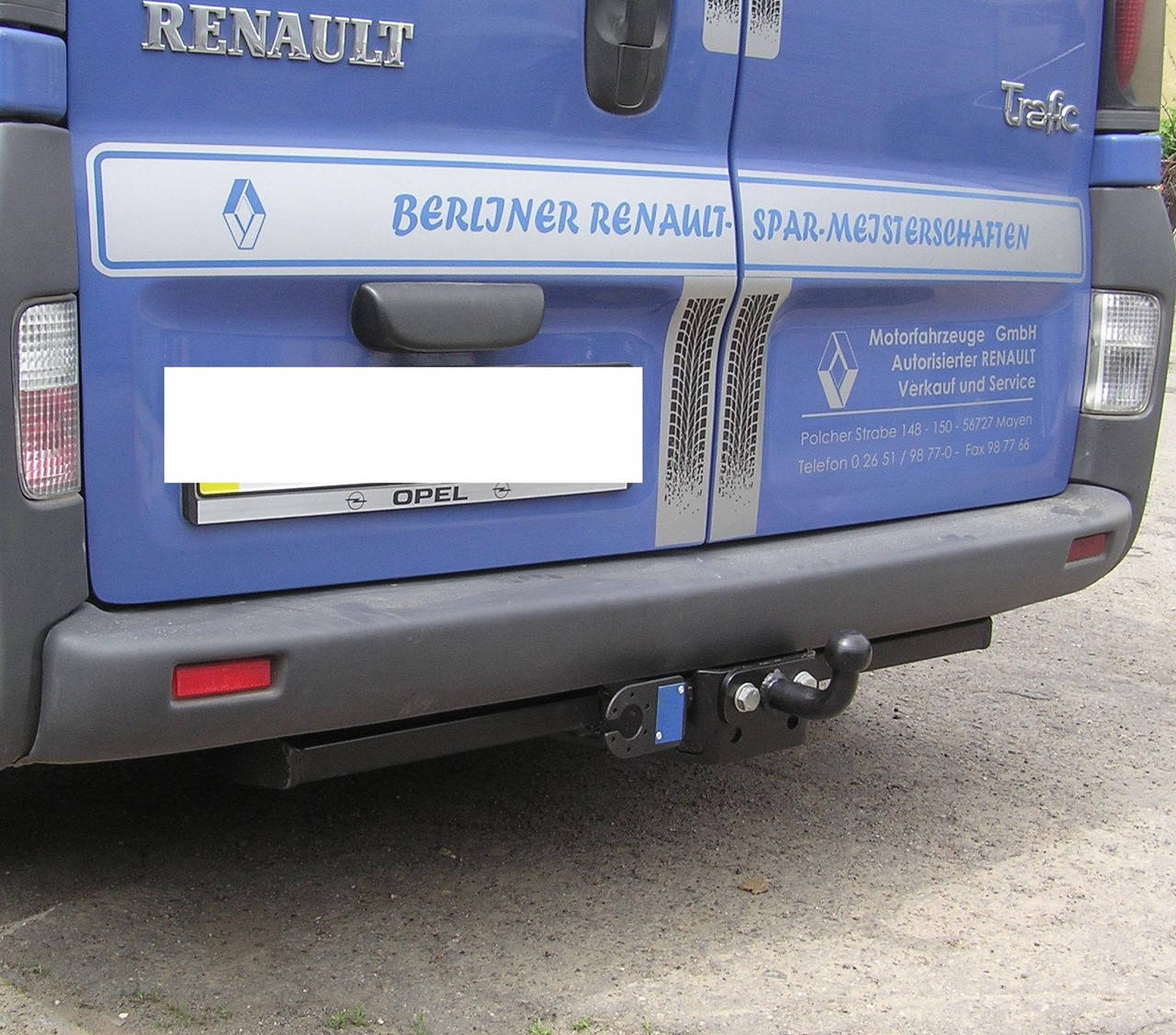 

Фаркоп на Renault Trafic (2001-2014) Без подрезки бампера