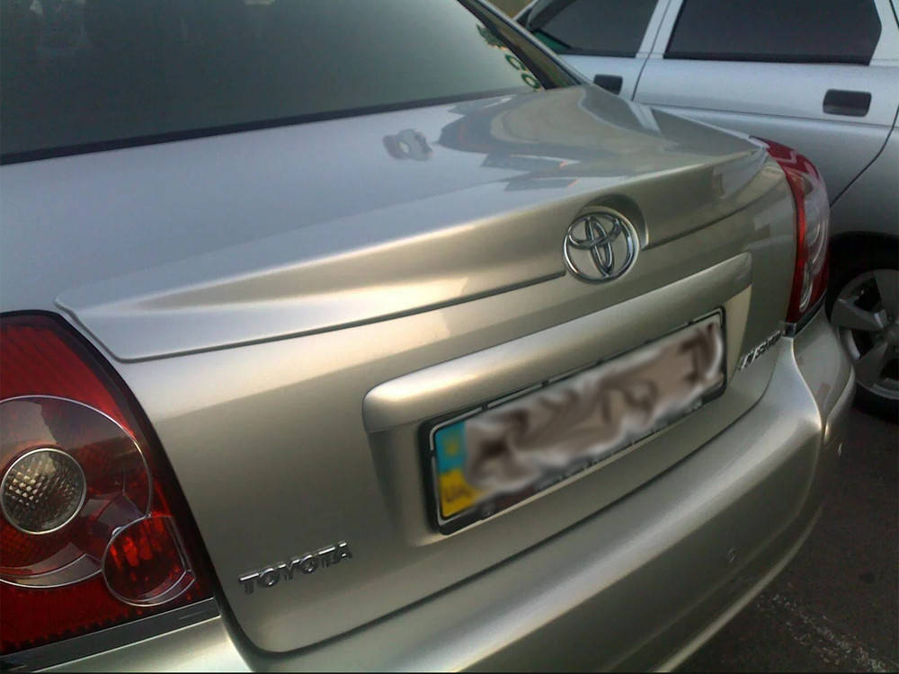 

Спойлер Toyota Avensis 2003-2008