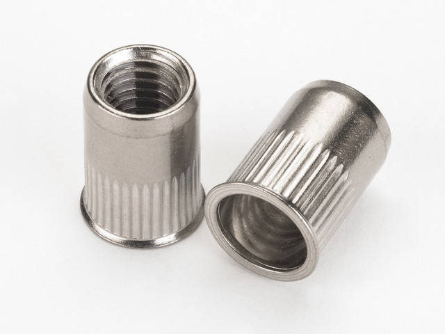 

Гайка клепальная (заклепка резьбовая) М10