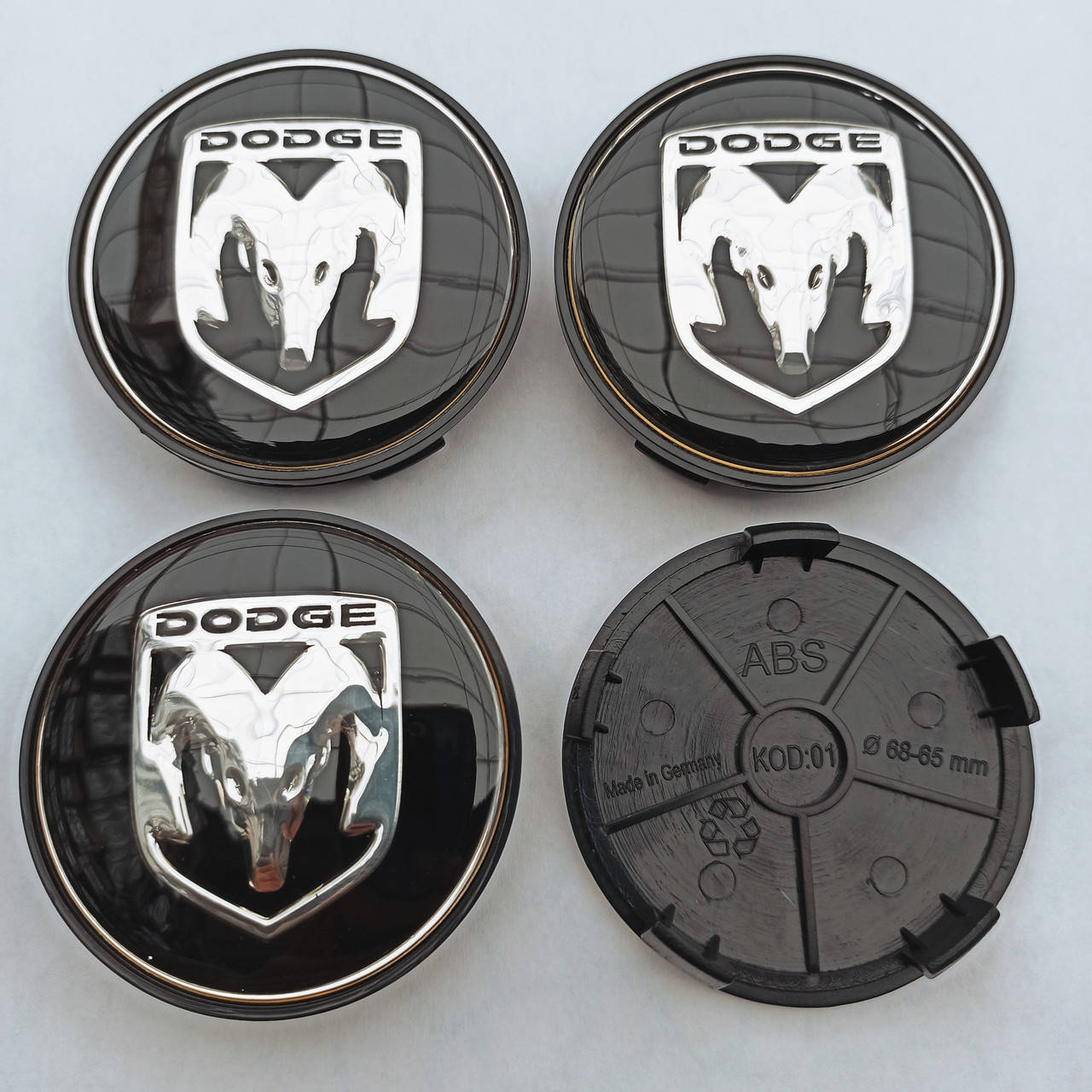 

Колпачки в диски Dodge 65-68 мм
