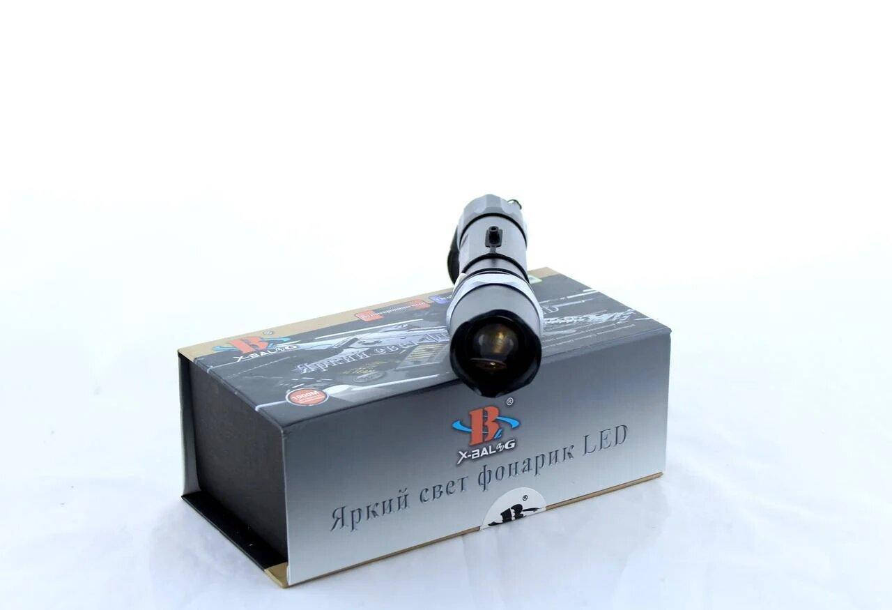 

Ручной фонарь BL 8626 99000W XPE, Черный