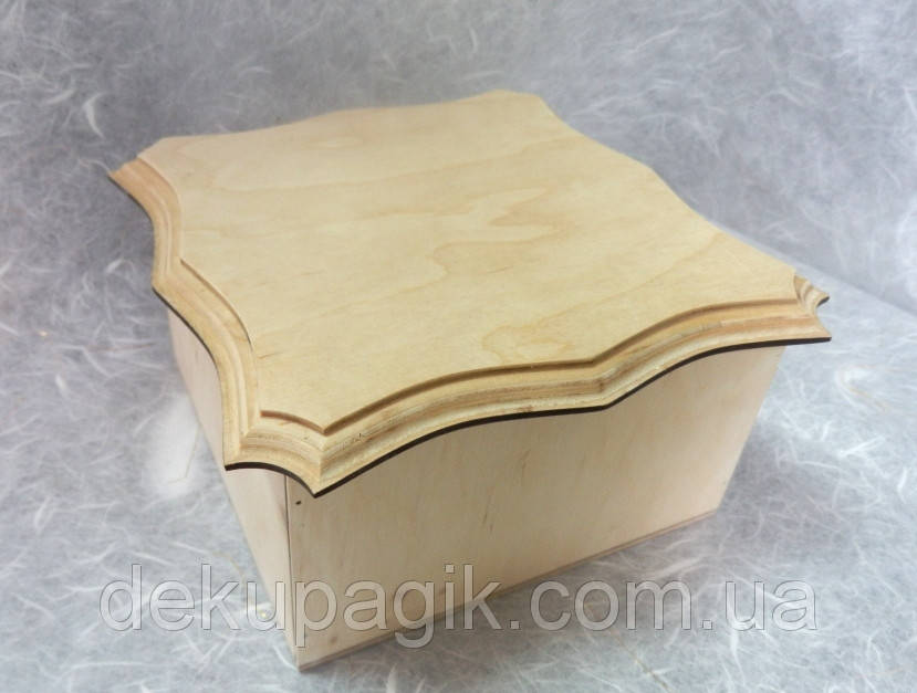 

Шкатулка Квадратная Ажурная 15х15см