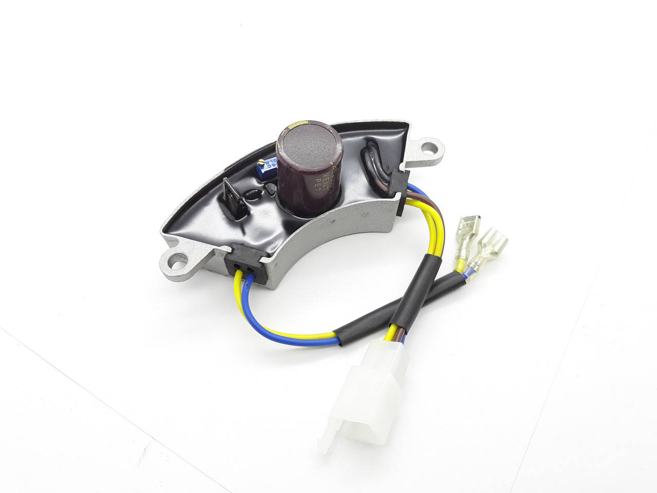 

Автоматический регулятор напряжения (класс А) AVR (дуга) для генераторов 2 кВт - 3 кВт