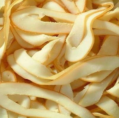 

Кольца кальмара солено-сушеные.