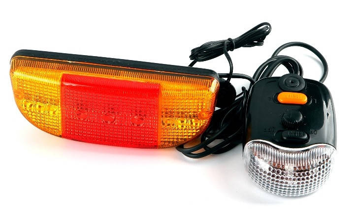 

Комплект ламп X-Light XC-406 с поворотами (OBT406)