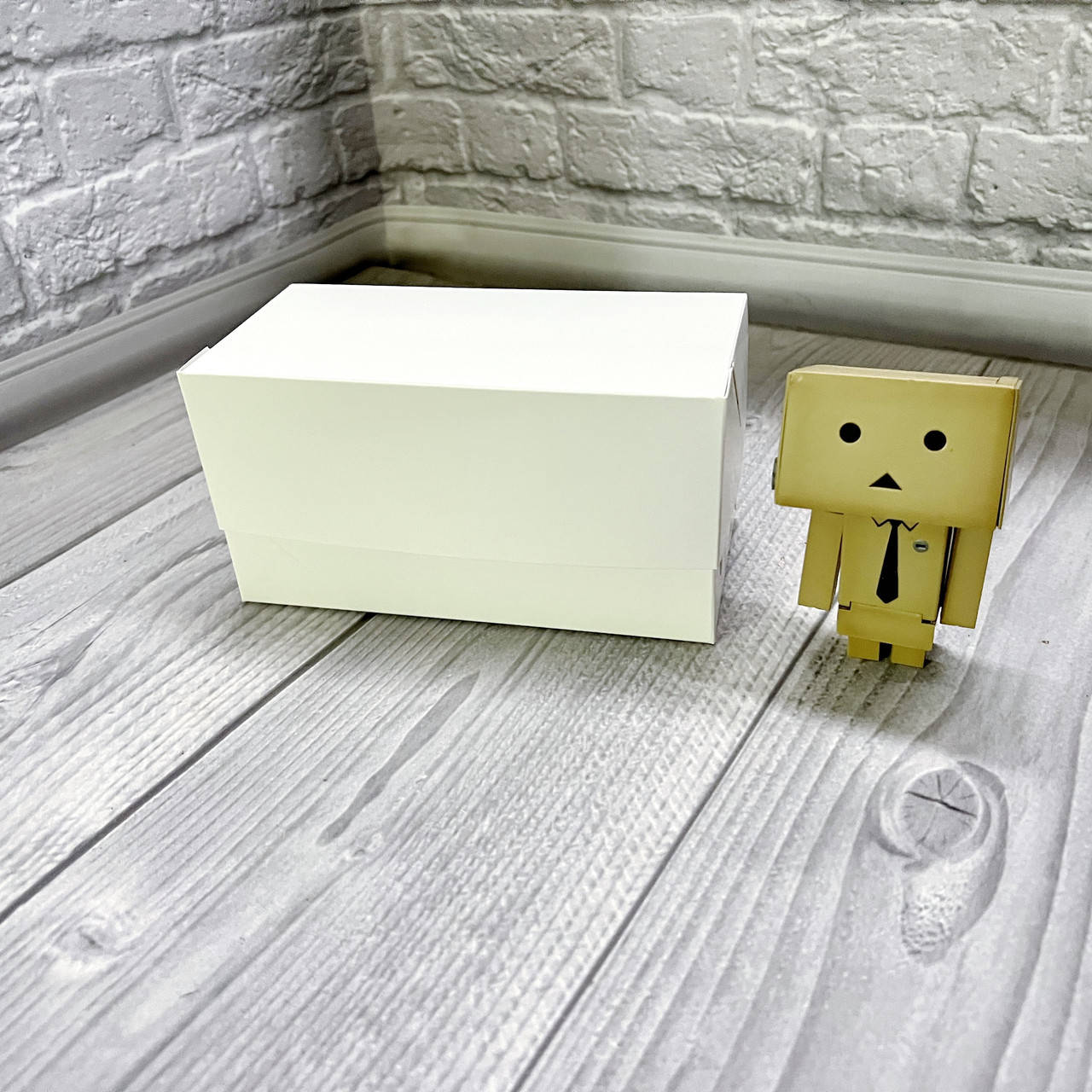 

*10 шт* / Коробка для 2-ух кексов / 170х85х90 мм / Белая / Без окна, Белый