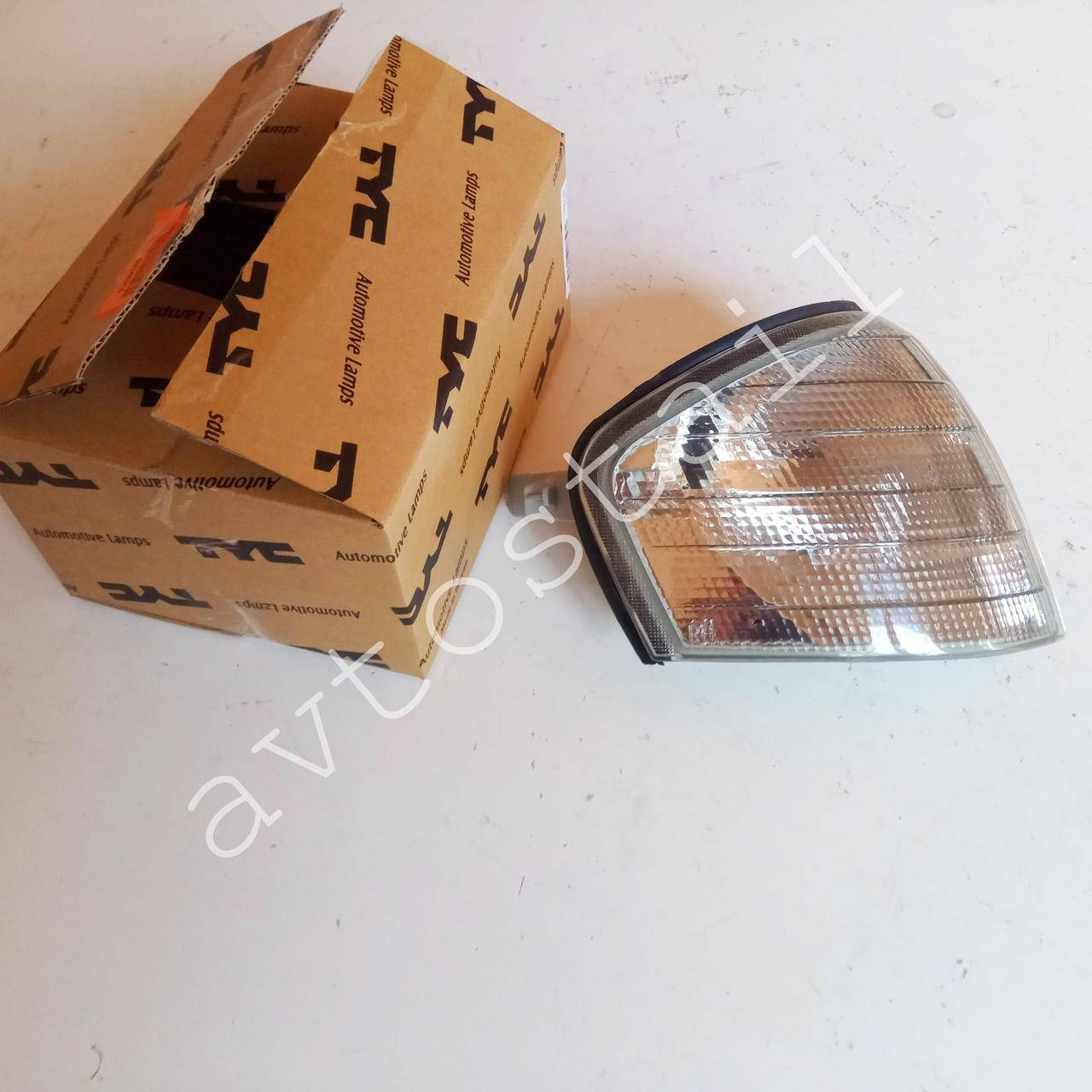 

Поворот Mercedes-Benz W202 1993г.-2001г. правый дымчатый (пр-во TYC)