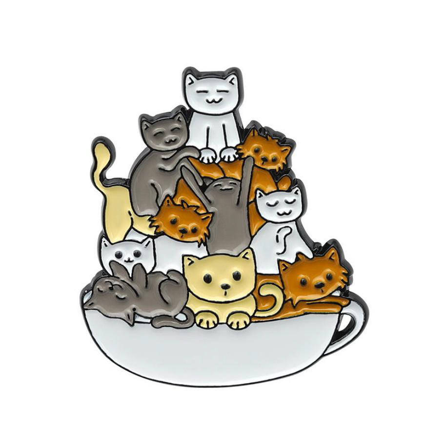 

"Коты в чашке" значок (пин) металлический