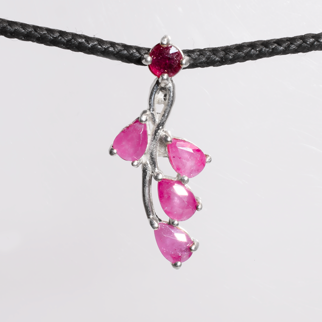 

Серебряный кулон с Рубином, 796ПР