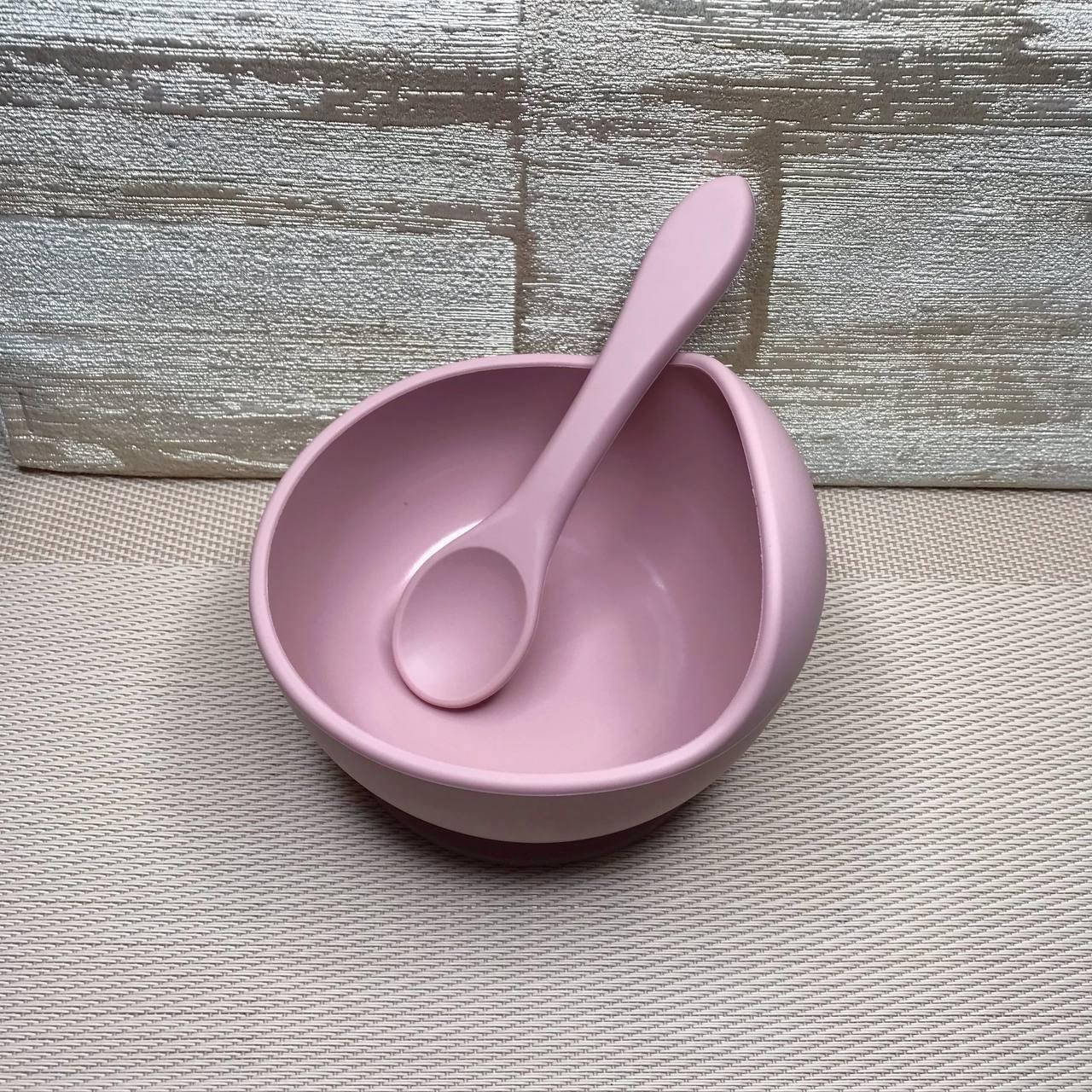 

Посуда силиконовая (тарелка + ложка) Пудровый