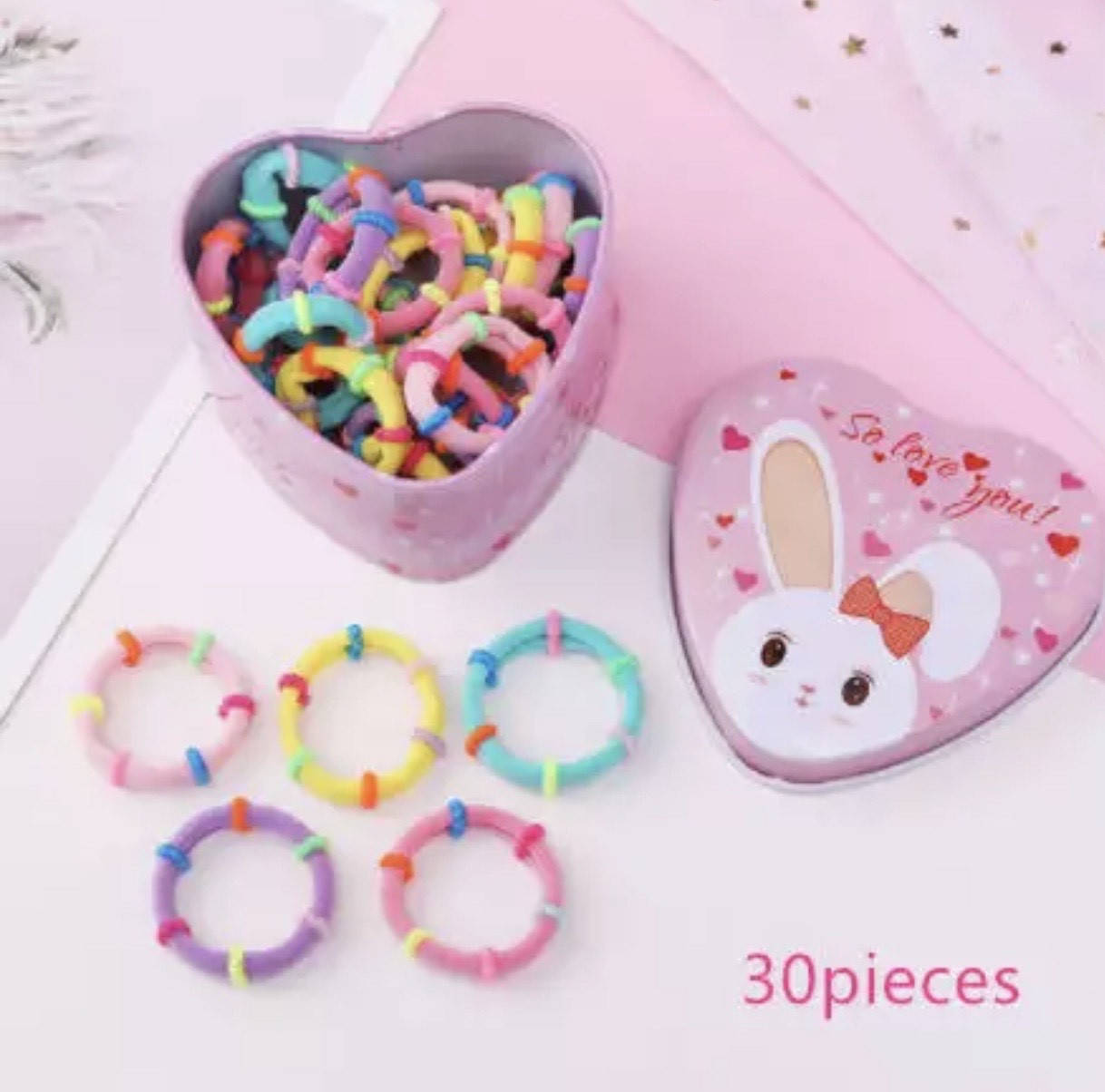 

Набор Детских Разноцветных Резинок для Волос 30шт в Металлической Коробке