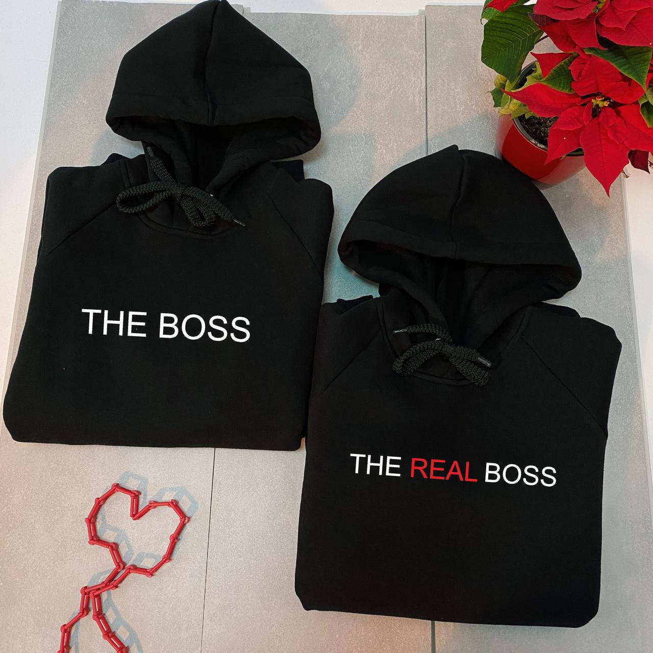 

Парные Толстовки / Парные худи с принтом "The boss / The real boss"