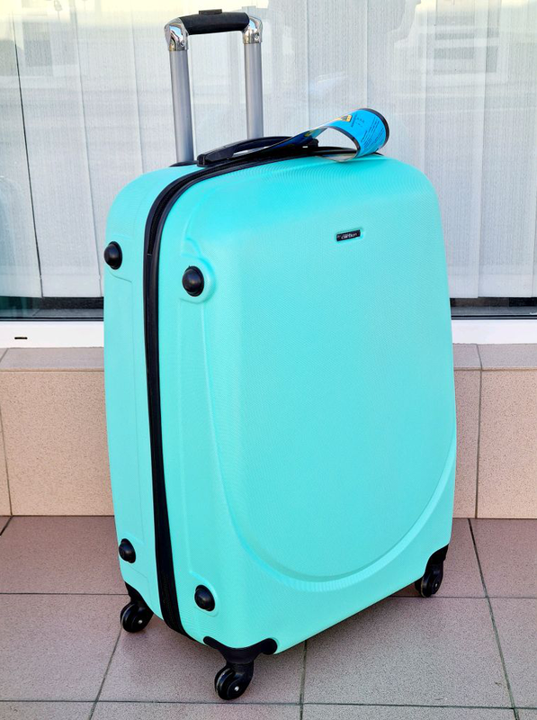 

Чемодан Ударостойкий !  из поликарбоната CARBON 310, Мятный