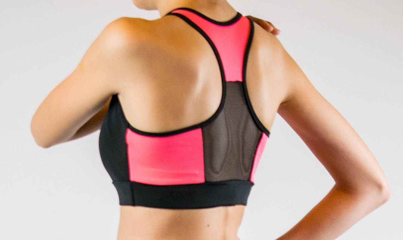 

Спортивный женский черный с розовым топ борцовка со вставкой из сетки