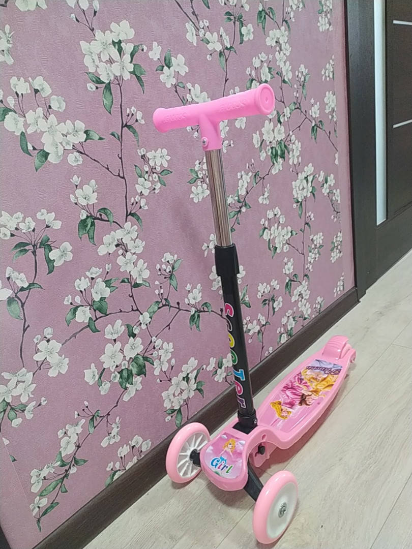 

Детский самокат для девочки ScooTer цвет розовый
