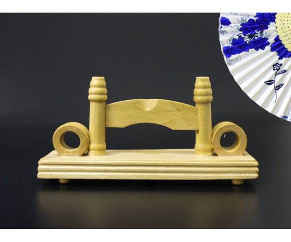 

Подставка под веер