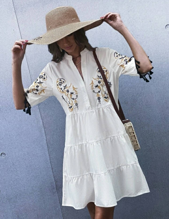 

Вишите плаття