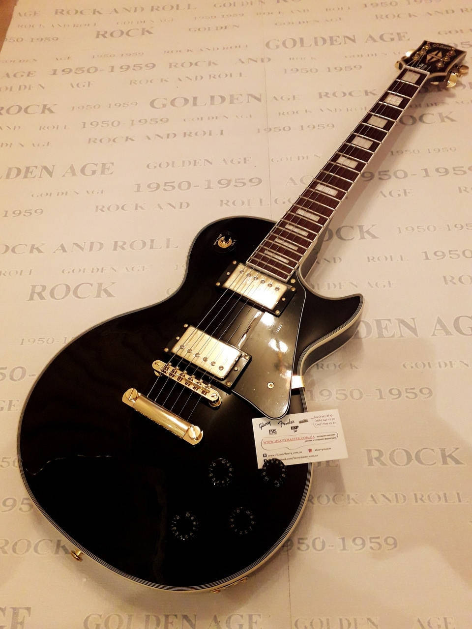 

Электрогитара Gibson Les Paul Custom Black Beauty China, Черный