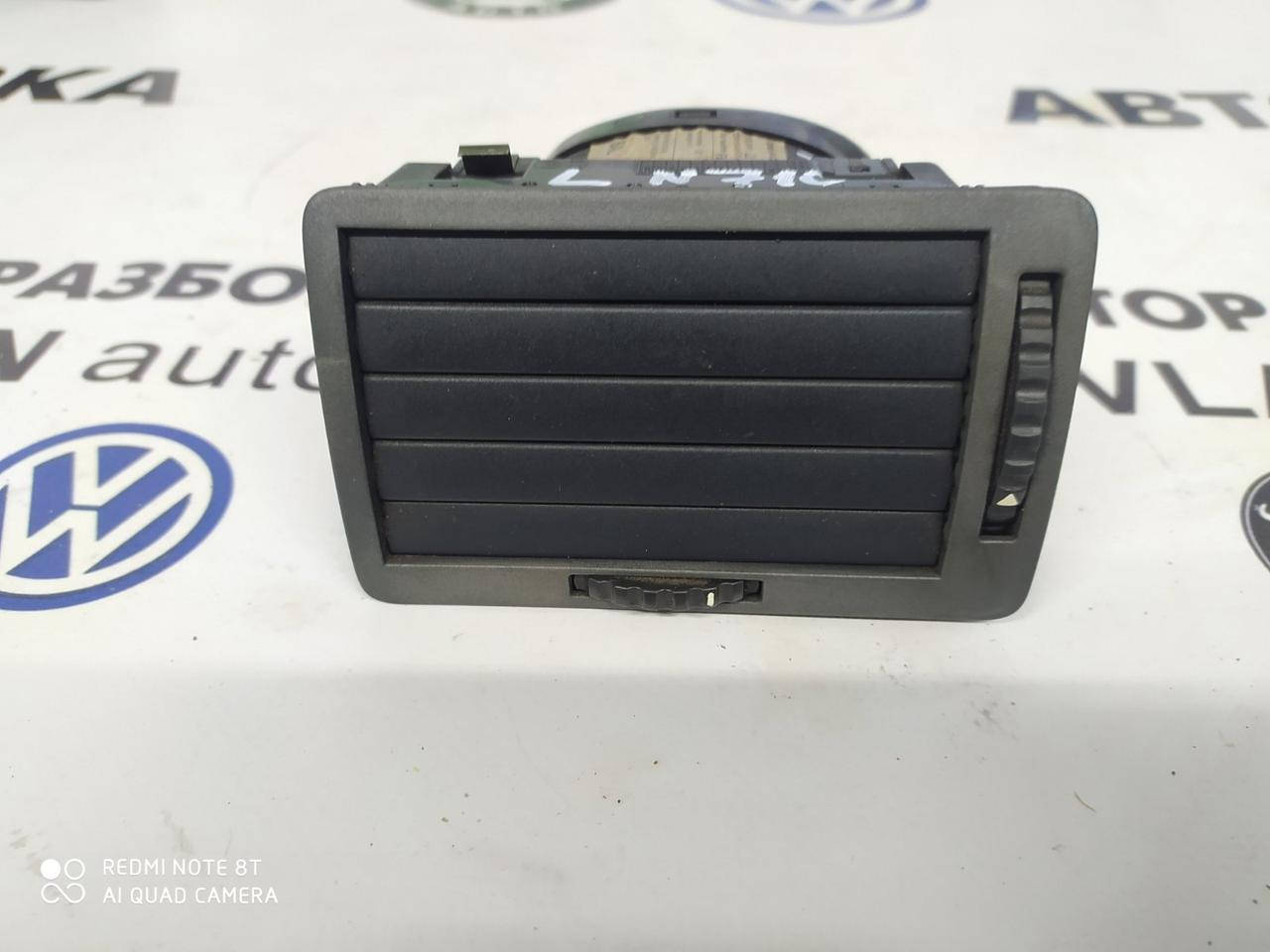 

Дефлектор (лівий) Шкода Октавія Тур до рестайл