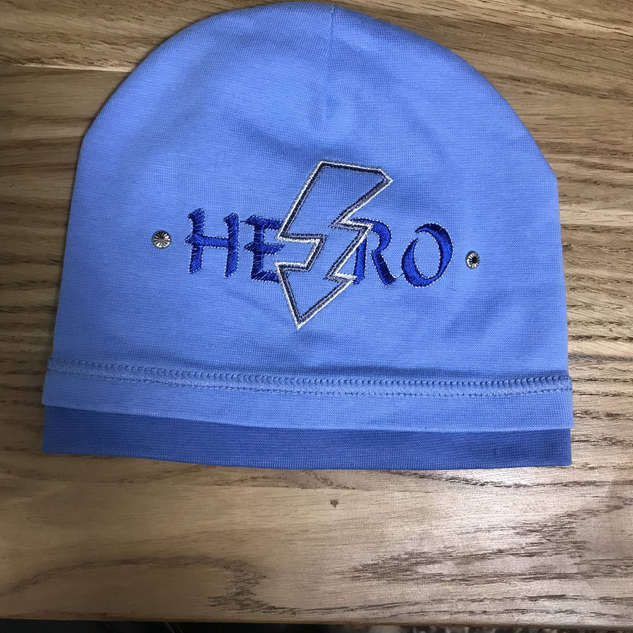 

Шапка тонка, Разные цвета