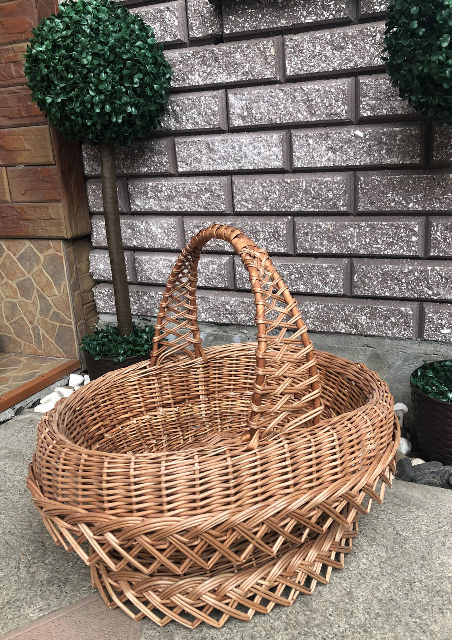 

Пасхальная "Развернутая из зубчиками" с ручкой змейкой №2