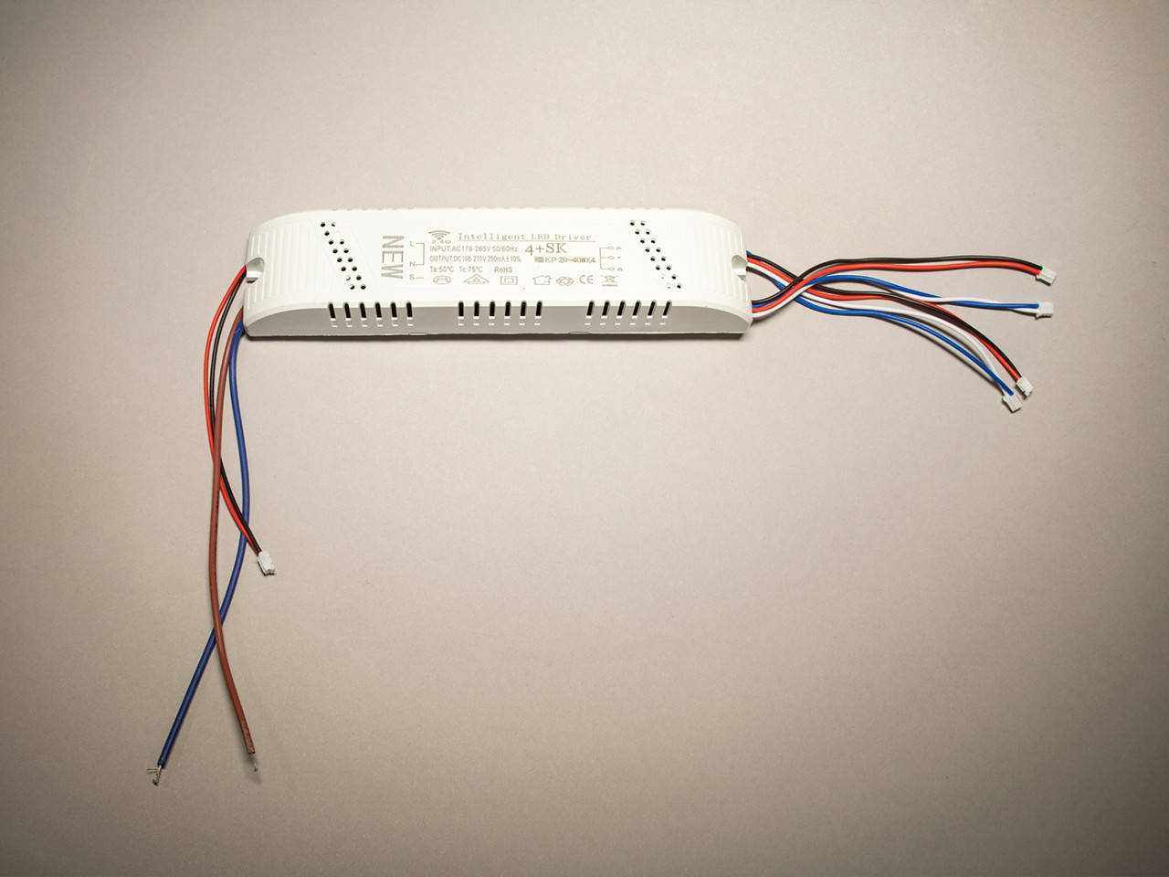 

Блок питания для светодиодных люстр trans dimmer 20-40Wx4 160W DH