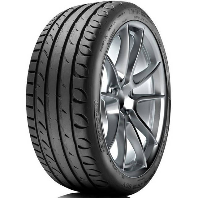 

Летние шины Kormoran UHP 215/45 ZR17 91W XL