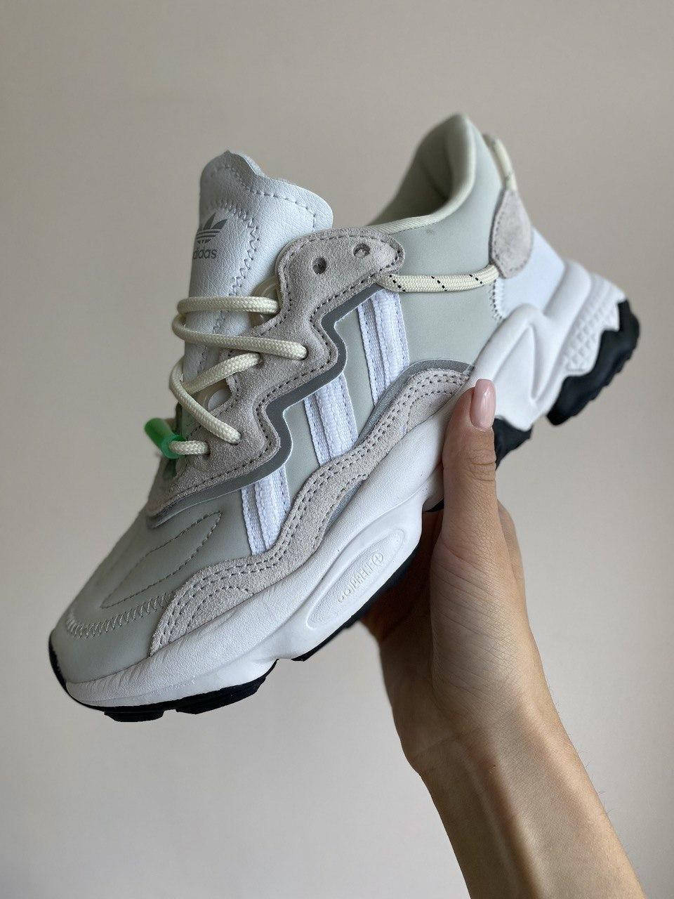 

Женские кроссовки Adidas Ozweego 39
