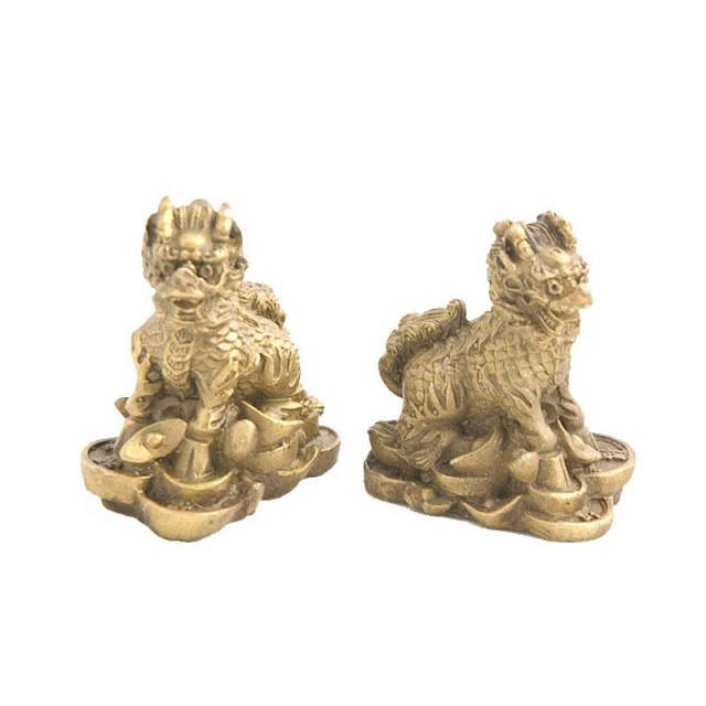 

Статуэтка Цилинь или Кирин 1 шт. 5х5х3 см желтая (1556)