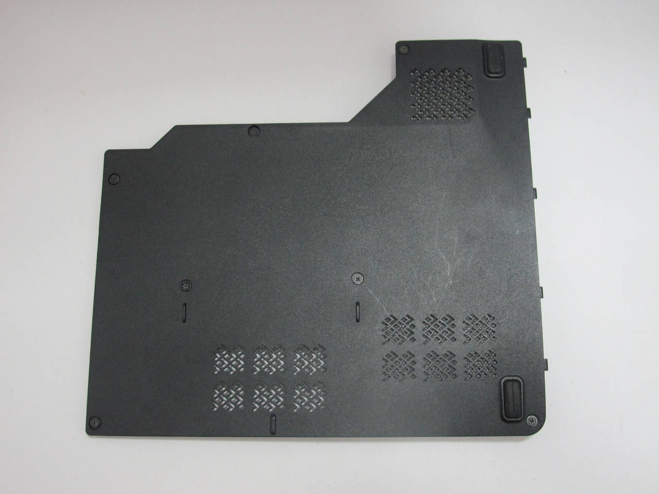 

Часть корпуса Lenovo G565 (NZ-6837)