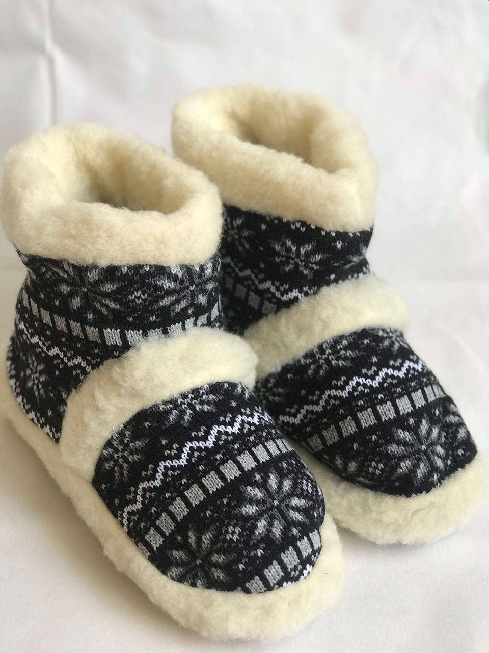 

Чуни из овчины, чуни из овечьей шерсти 38-39, Разные цвета