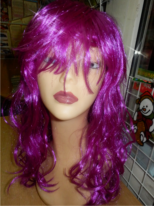 

Парик карнавальный длинный сиреневый