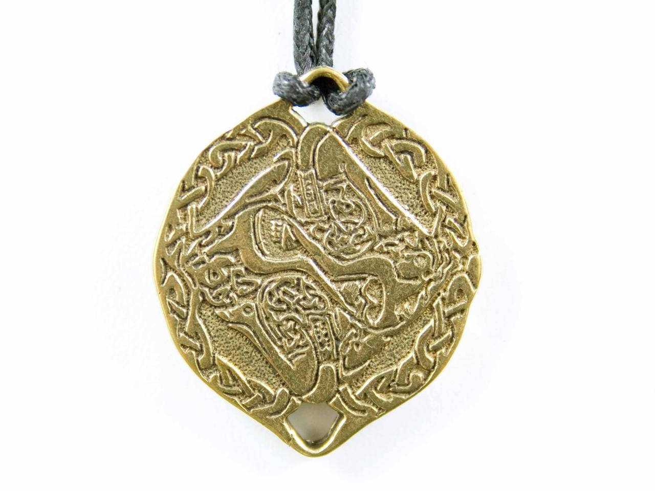 

Амулет народов мира Сплетенные любовники 3x2,5x0,2 см Металл (00027)