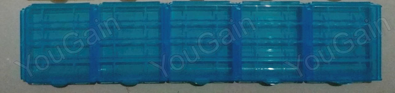 

Коробка для батарей и аккумуляторов размера АА и ААА. Красный (розовый) Синий