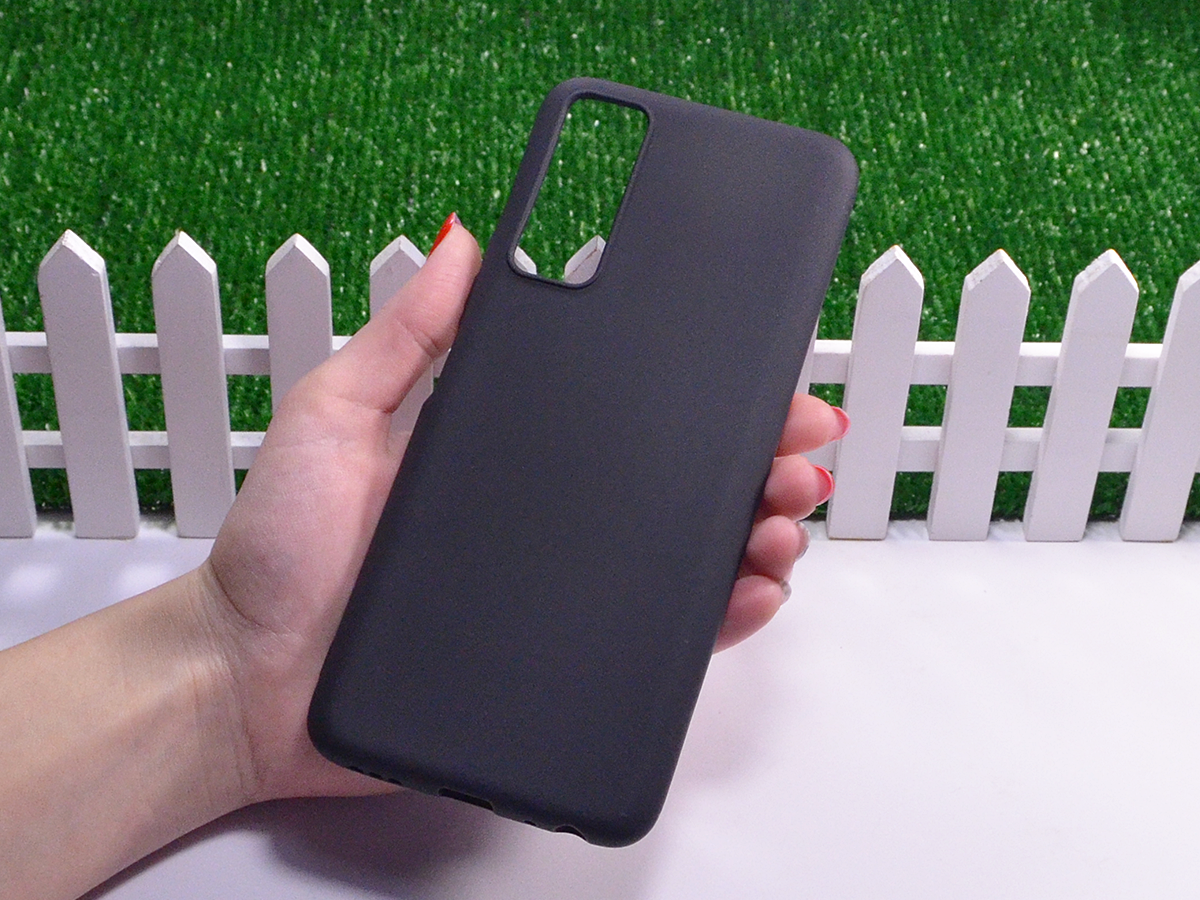 

Силиконовый бампер для Vivo Y31 / Y33 / Y51 / Y51a / Y53s